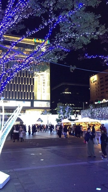 博多駅前がクリスマスモードに。。。。。。01