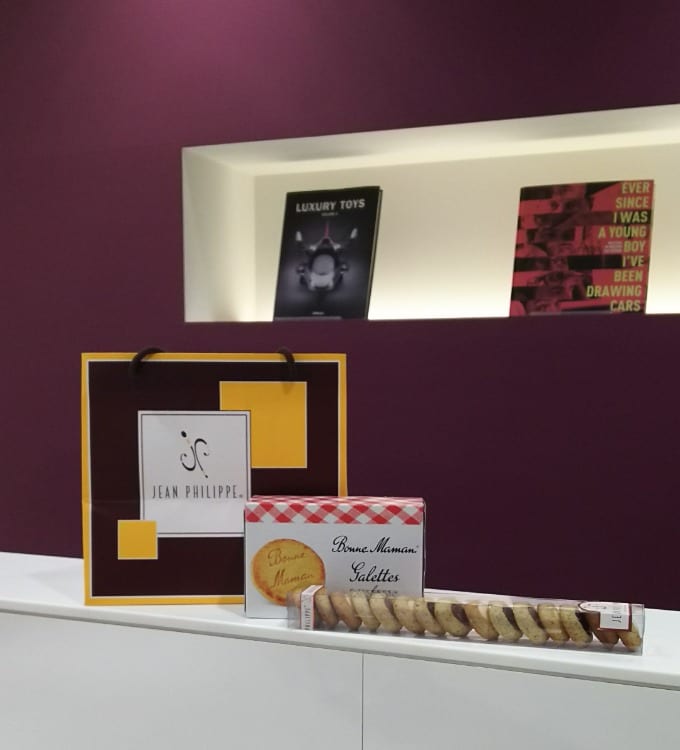 M様よりお土産をいただきました！01