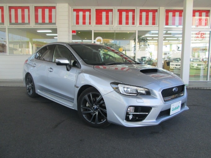 美品！WRX S4が入荷しました！！01