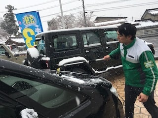 ☆あいにくの雪ですが元気に営業中☆01