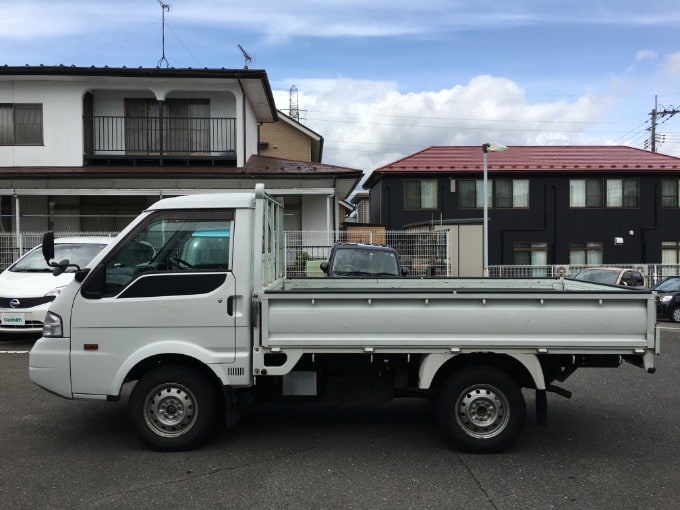 平成24年式 ボンゴトラック コミコミ表示のお買い得車。中古車　仙台市　宮城県　買取　ガリバー　がんばろう仙台。ガリバー、どこまでも全力少年。03