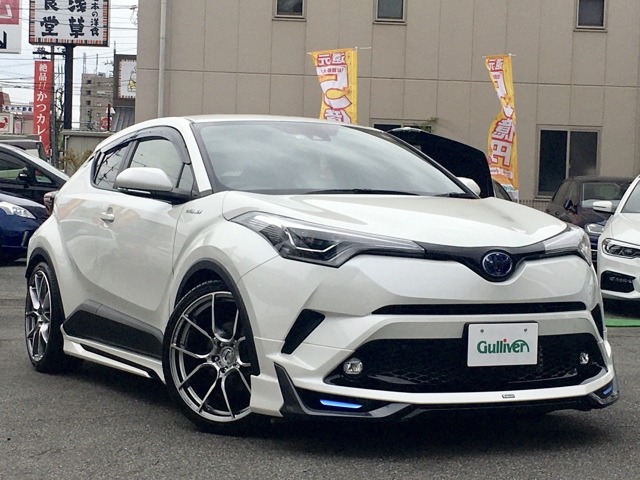 H30年式　C-HR　入荷しました！！01