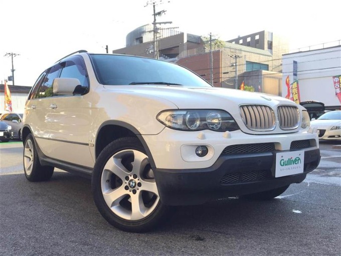 ☆ご入庫のお知らせ☆ H17　BMW X5　4.4i01