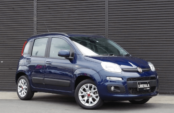 2017年　フィアット　パンダ　イージー　紺　入荷しました！01