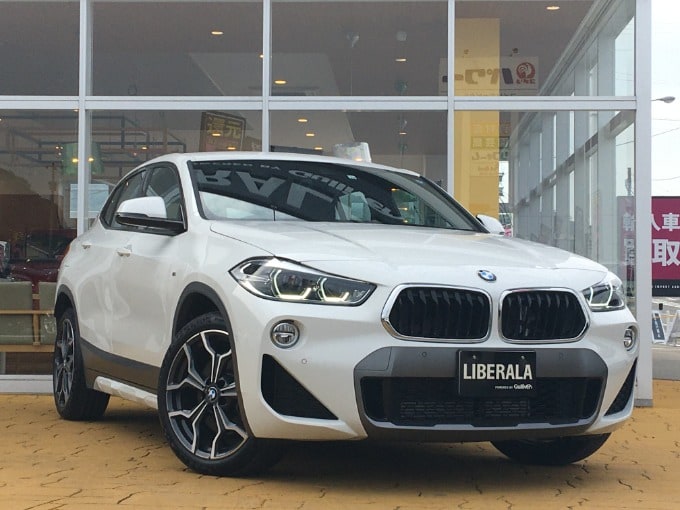 '18　BMW　X2　入荷しました！01