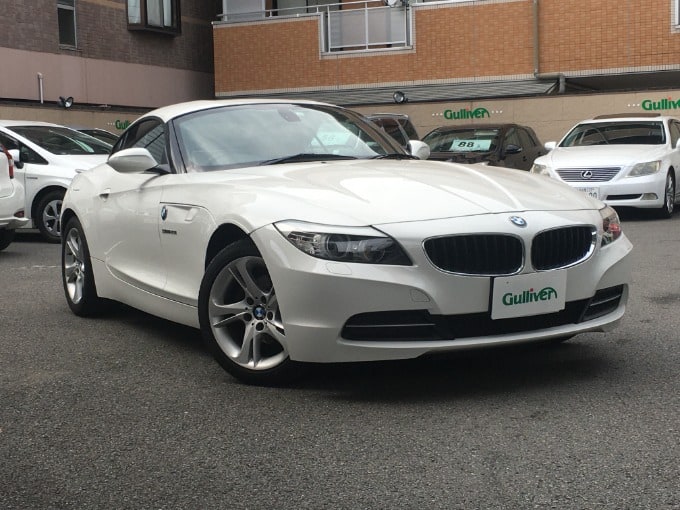 絶賛展示中のお車【ＢＭＷ Ｚ４】ご紹介！！01