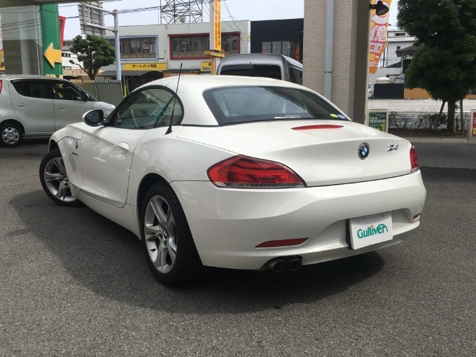 絶賛展示中のお車【ＢＭＷ Ｚ４】ご紹介！！02