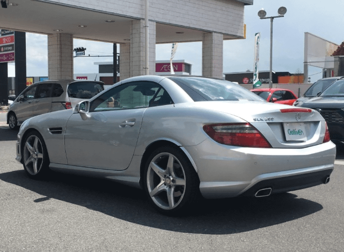 入庫情報！！H27年式　ベンツ　SLK200　エクスクルーシブ　入庫致しました！！03