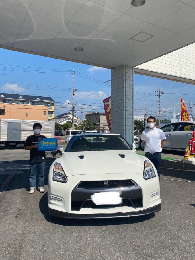 S様gt Rご納車おめでとうございます G ガリバー248号岡崎店 お客様事例 購入 納車