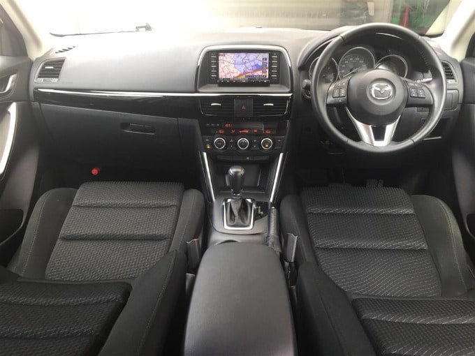 中古車入荷情報　H26 マツダ ＣＸ－５  ガリバー 第二京浜鶴見店03