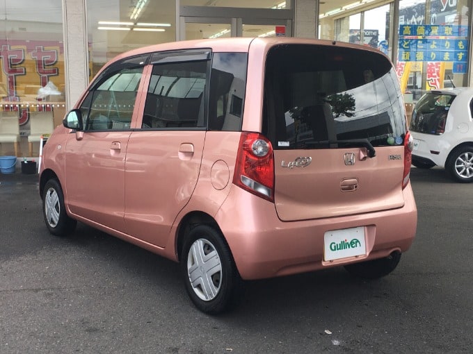 ピンクの可愛いお車！！02