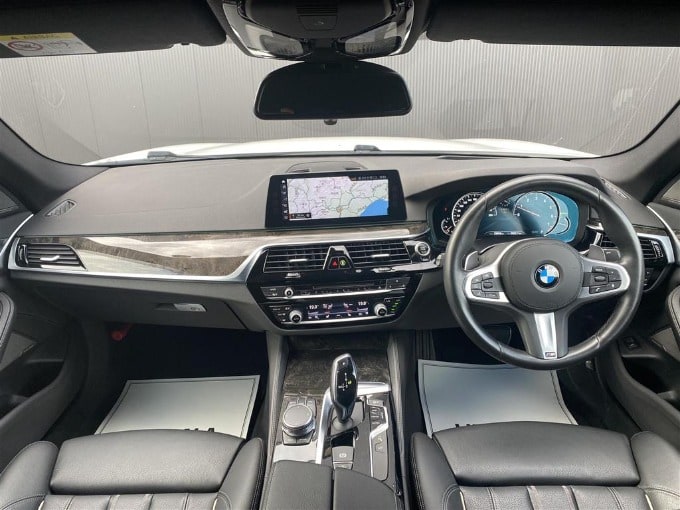  '17 ＢＭＷ ５４０ｉ ｘＤｒｉｖｅ Ｍスポーツ入荷しました！！02