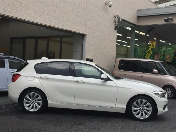 中古車入荷情報　'16 ＢＭＷ １１８ｉ ガリバー 第二京浜鶴見店02