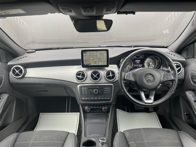  '16 Ｍ・ベンツ ＧＬＡ２５０ ４マチック入荷しました！！02