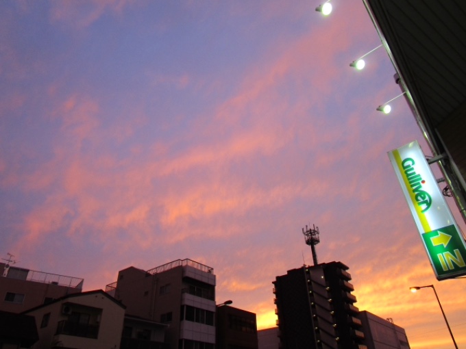 きれいな夕焼け♪  ★☆★ガリバー大阪ドーム前店★☆★01
