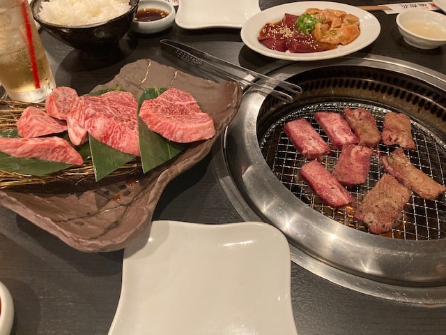 肉はうまい！！！01