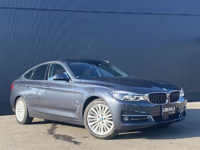  '18 ＢＭＷ ３２０ｄ ｘＤｒｉｖｅ グランツーリスモ ラグジュアリー入荷しました！！01