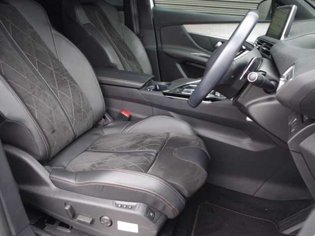 2018年式　プジョー3008　GTブルーHDi　ファーストクラスPKG　パールホワイト03