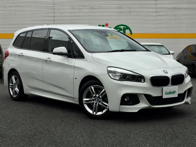 '17 ＢＭＷ ２１８ｄ グランツアラー Ｍスポーツ（ディーラー車）　32千キロ　249.8万円　10/28現在展示中01