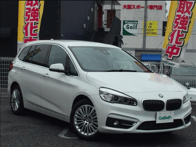 新着在庫 15 ｂｍｗ ２１８ｄ グランツアラー ラグジュアリー 白 ７人乗り 入荷しました 車買取販売ならガリバー407号坂戸店の中古車新着情報 G 中古車のガリバー