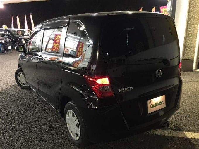 中古車入荷情報　H22 ホンダ フリード   ガリバー 第二京浜鶴見店02