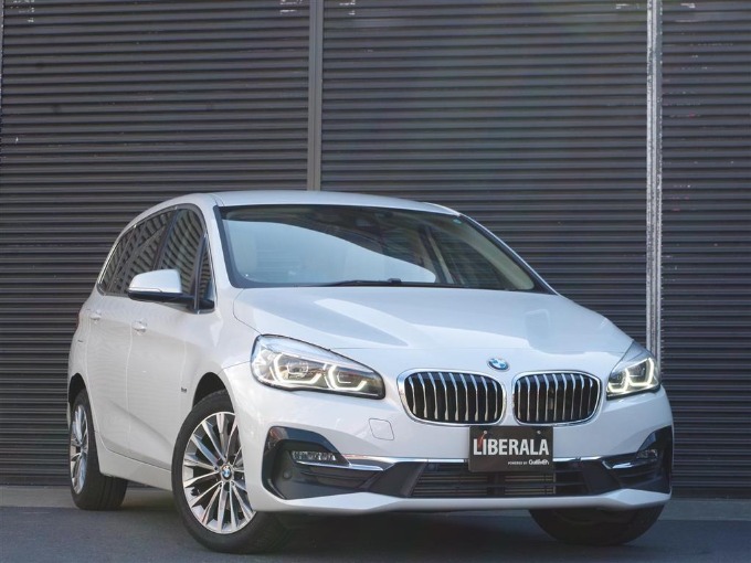 '19 ＢＭＷ ２１８ｄ グランツアラー ラグジュアリー01