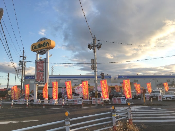 どっちのラーメンを食べるか...01