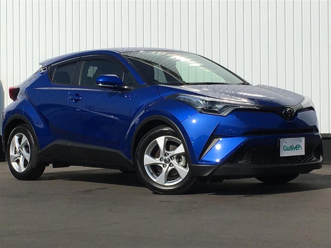 H31 トヨタ C-HR S-T LEDパッケージ01