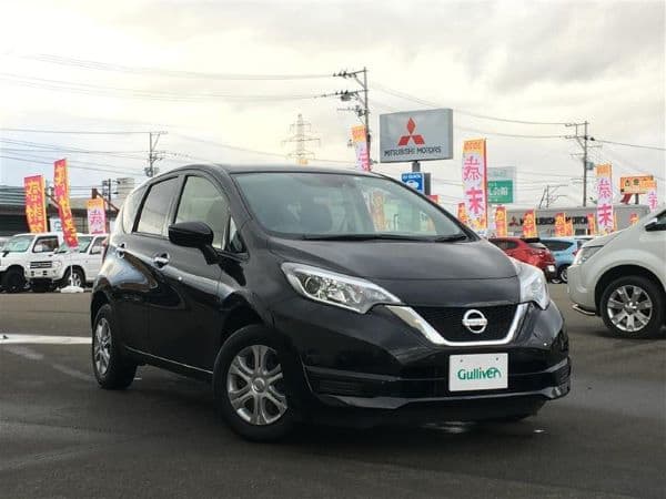 日産ノート入荷！！！01