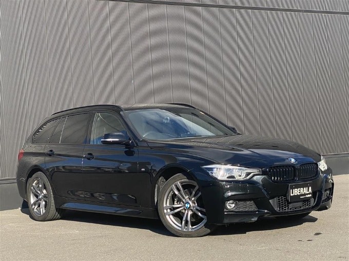 `１６BMW３２０i  xDrive ツーリング　Mスポーツ　入庫しました♪01