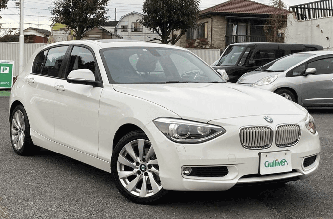 2011年式 BMW120i入荷しました！！01