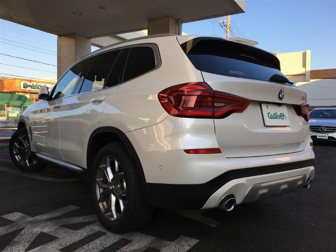 中古車入荷情報　'19 ＢＭＷ Ｘ３ 　ガリバー 釜利谷店02