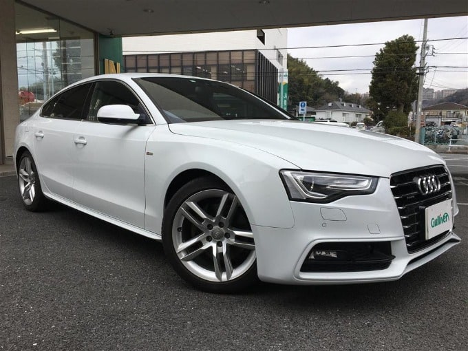 中古車入荷情報　'16 アウディ Ａ５ ＳＢ ２．０ ＴＦＳＩ クワトロ（ディーラー車）　　ガリバ ー釜利谷店01