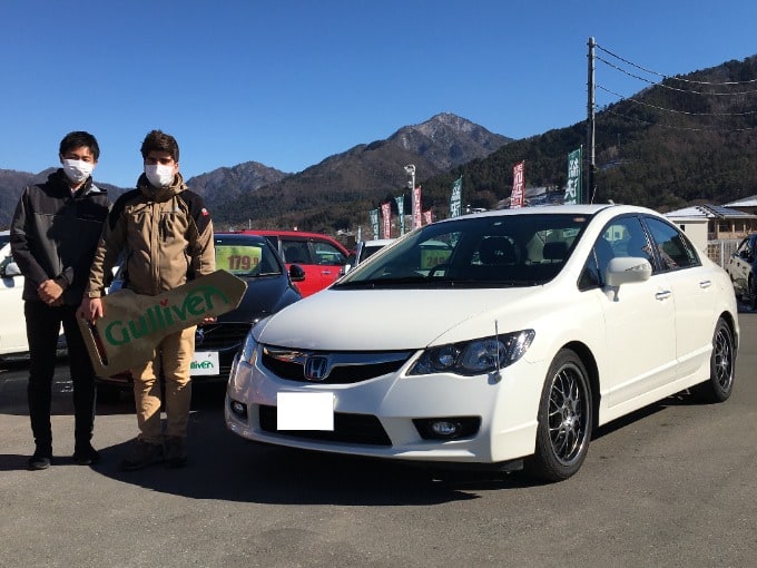 シビック納車いたしました。01