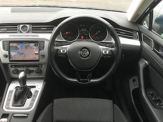 ☆最新入庫情報☆ '16 ＶＷ パサート ＴＳＩ コンフォートライン（ディーラー車）05