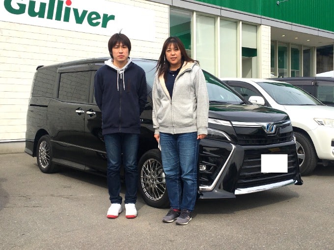 ご納車 ヴォクシーhv 車買取販売ならガリバー太宰府インター店の事例紹介 G 中古車のガリバー