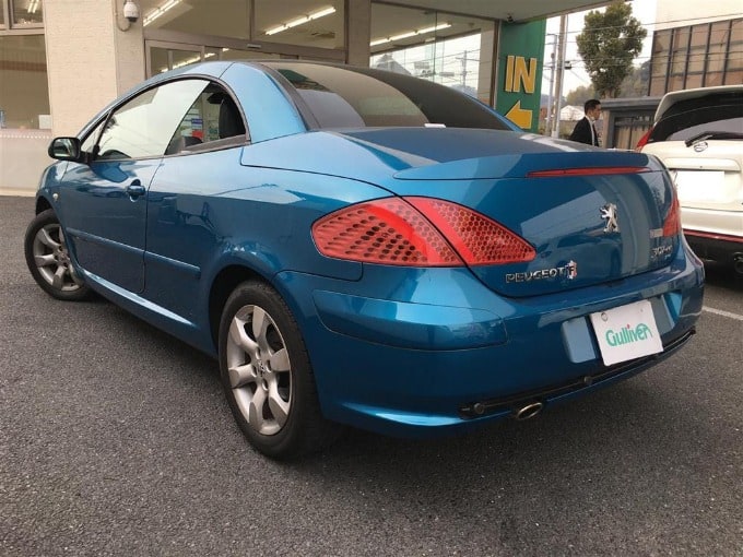 中古車入荷情報　　06 プジョー ３０７ＣＣ ２．０（ディーラー車）　ガリバー 釜利谷店02