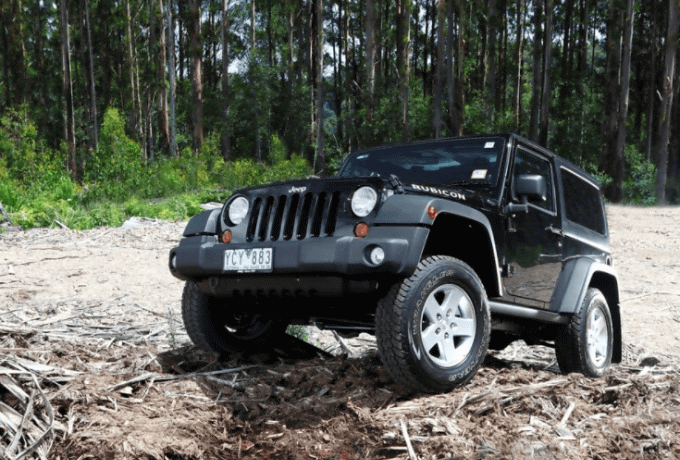 Jeepの限定車が登場！！01