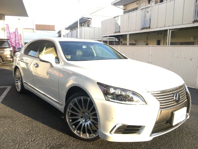 中古車入荷情報　H27 レクサス ＬＳ ４６０ 　ガリバー 釜利谷店01