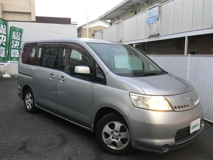 中古車入荷情報　H18 日産 セレナ 　　　ガリバー 釜利谷店01