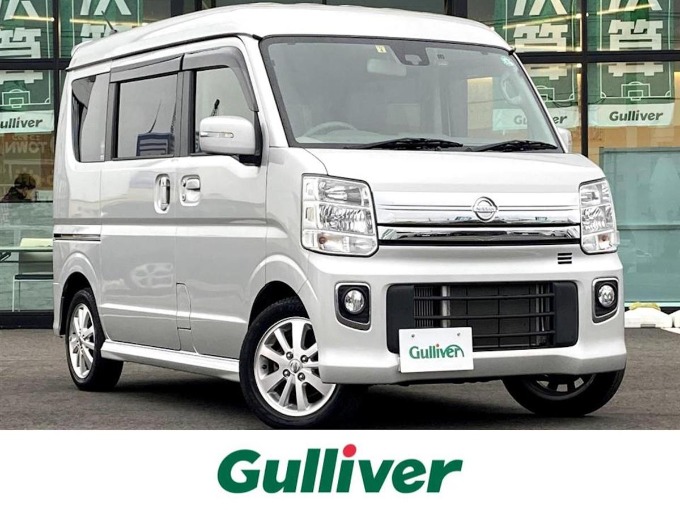 お車入荷情報！！！【日産 NV100 クリッパーリオ】01