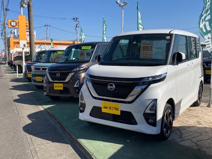 3月もよろしくお願い致します！【届出済未使用車 郡山市】02