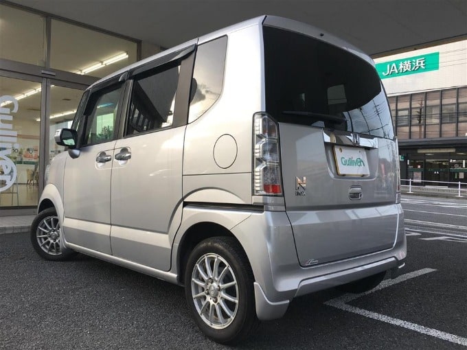 中古車入荷情報　　H27 ホンダ Ｎ ＢＯＸ 　　　ガリバー 釜利谷店03