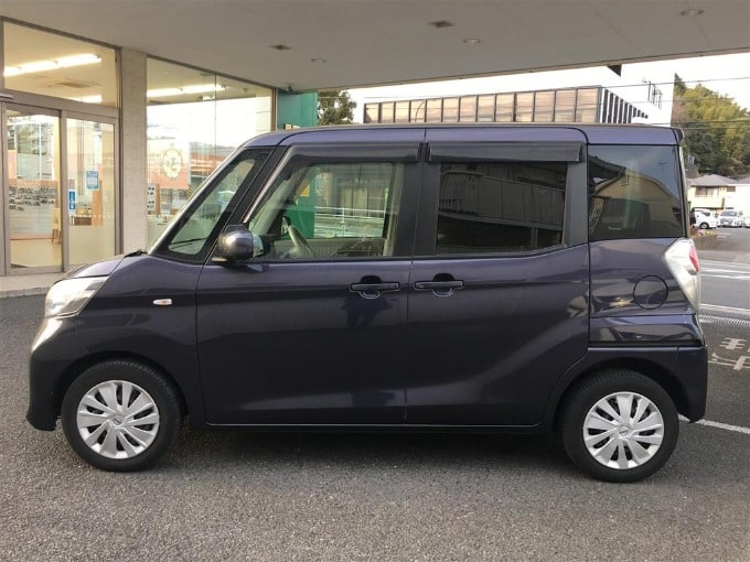 中古車入荷情報　　H26 日産 デイズ ルークス　　　ガリバー釜利谷店02