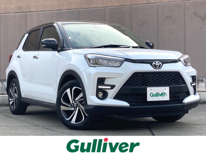 オススメ新着車両！！！【中古車・登録済未使用車】SUV・ミニバン01