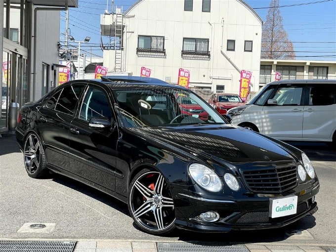 '08 Ｍ・ベンツ Ｅ３５０ アバンギャルドＳ入庫しました！01