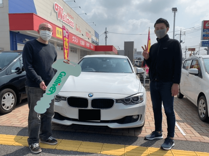 BMW 3シリーズ納車させて頂きました!!!01