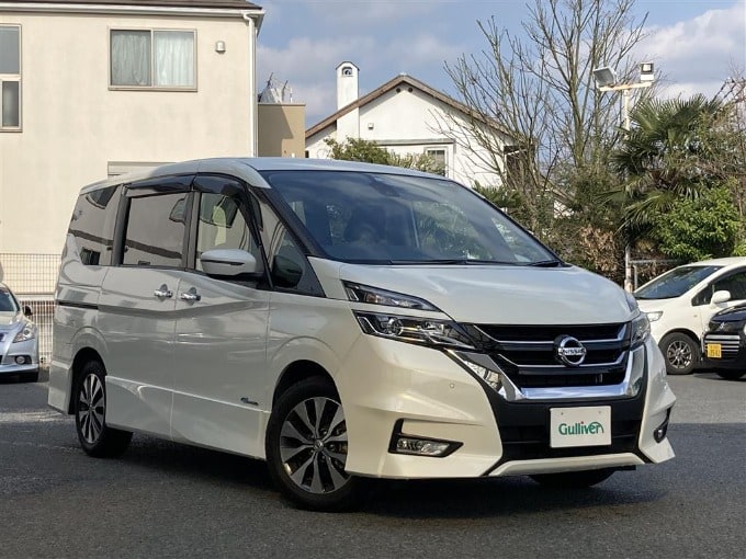 ☆最新入荷情報☆ H29 日産 セレナ ハイウェイスター プロパイロットED ☆01