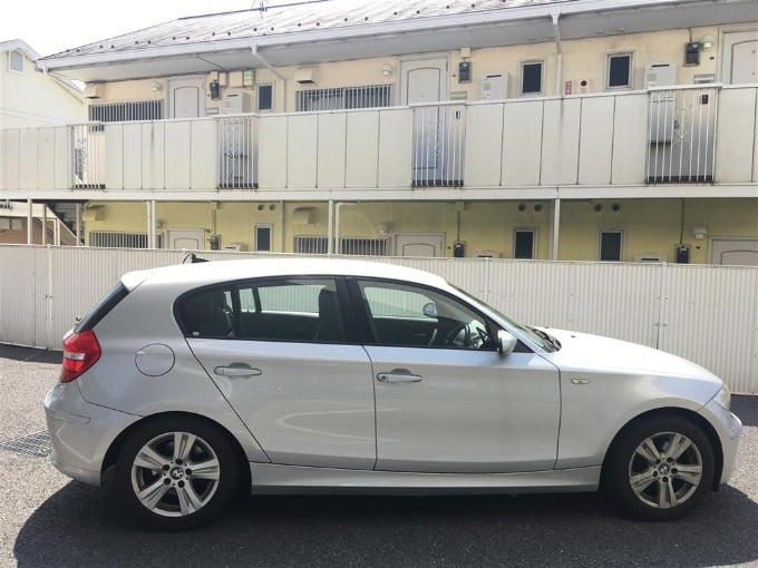 中古車入荷情報　　'08 ＢＭＷ １２０ｉ 　　　ガリバー釜利谷店02