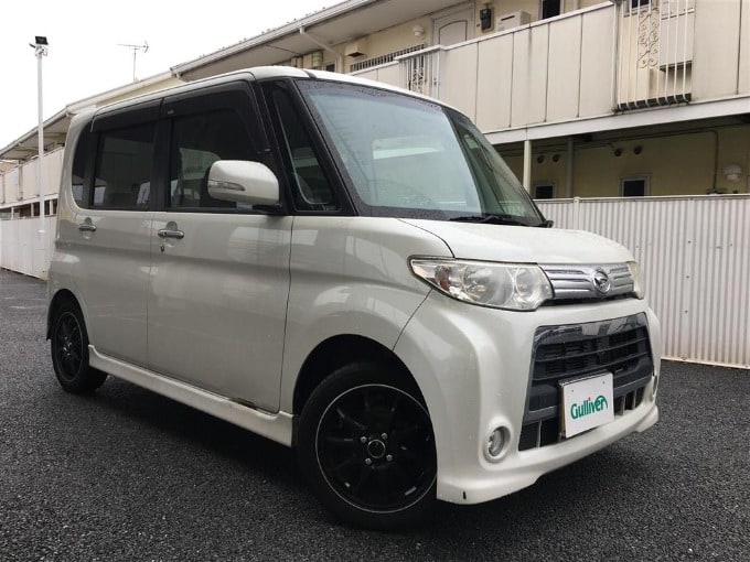 中古車入荷情報　　H23 ダイハツ タント 　　　ガリバー 釜利谷店　01